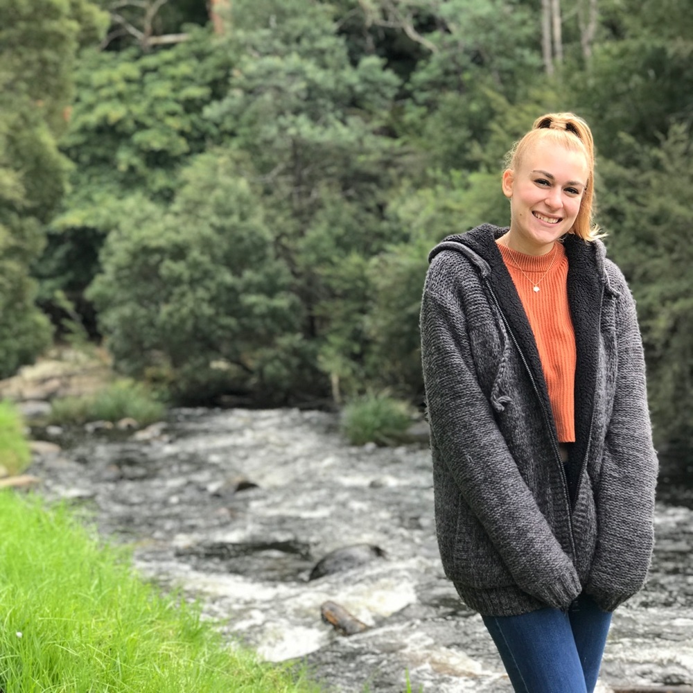 Meet your Posher, Kimberly